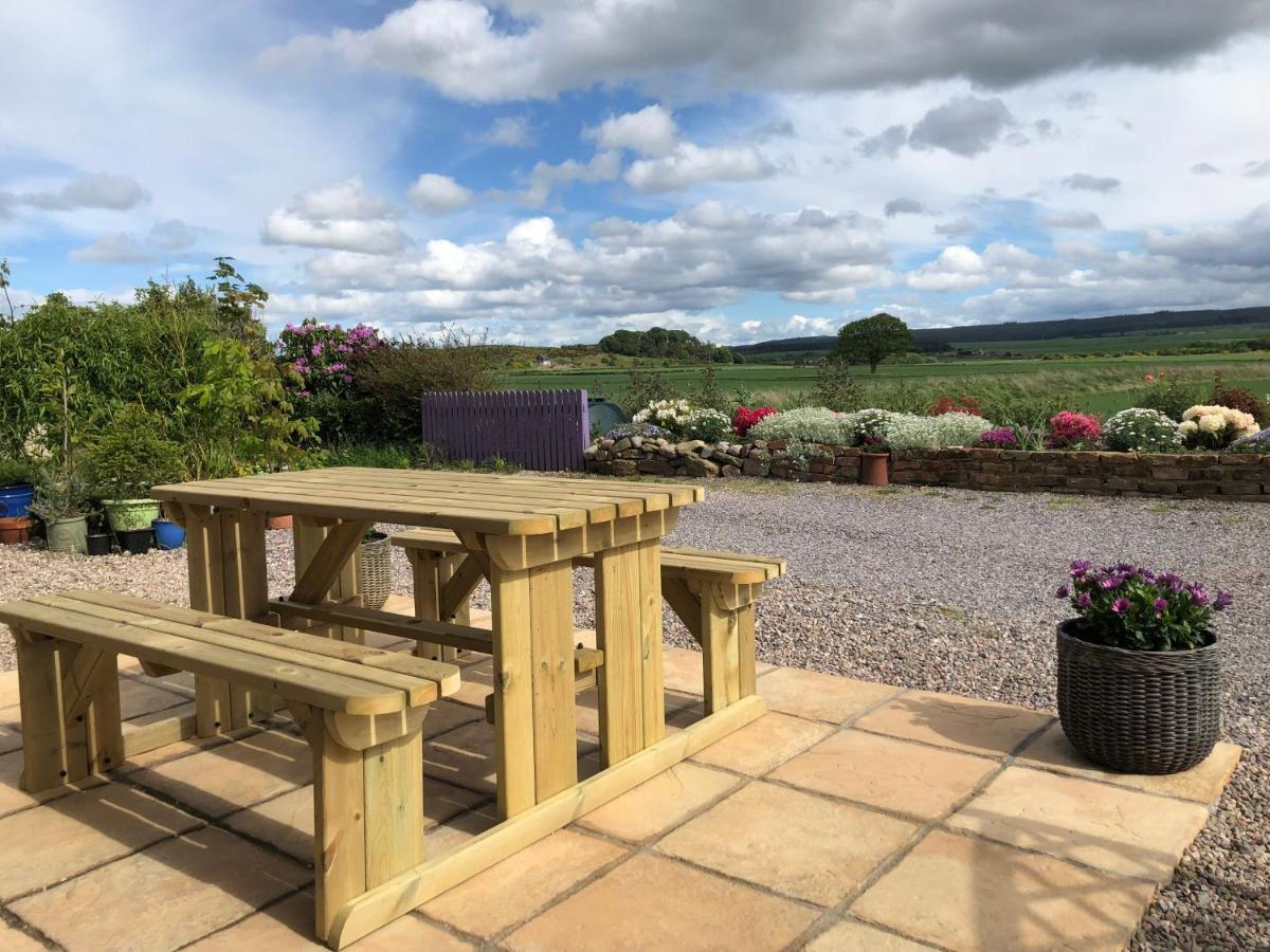 The Tower, Moray Firth Holiday Home Kinloss Exteriör bild