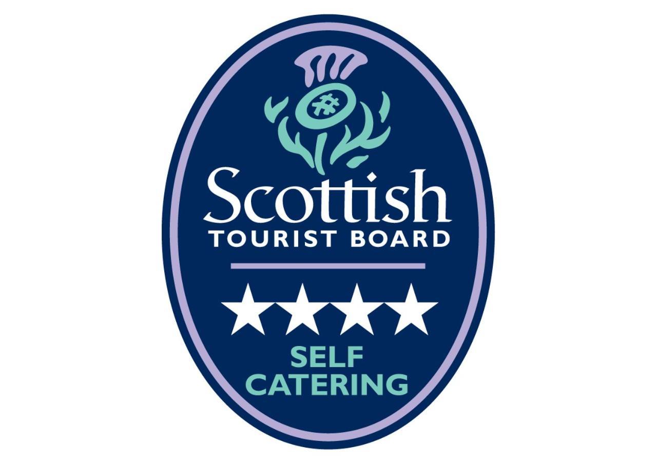 The Tower, Moray Firth Holiday Home Kinloss Exteriör bild